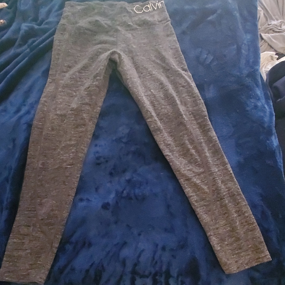 Calvin Klein leggings with pockets